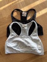 2 BH-Tops von H&M, Grösse 134/140