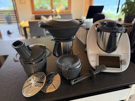 Thermomix TM6 Komplettset mit umfangreichem Zubehör