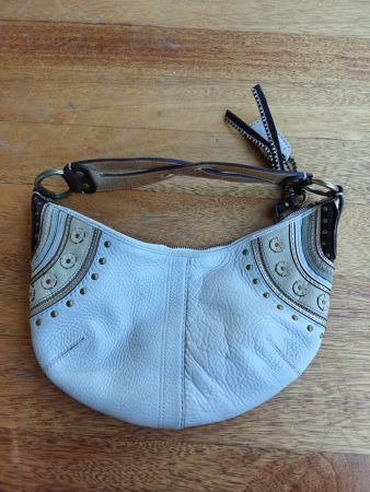 Vintage Coach ivory leather Soho grommet stud Hobo purse bag