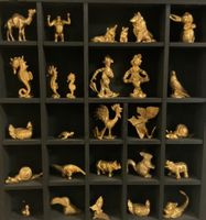 27 Vergoldete Setzkasten Figuren