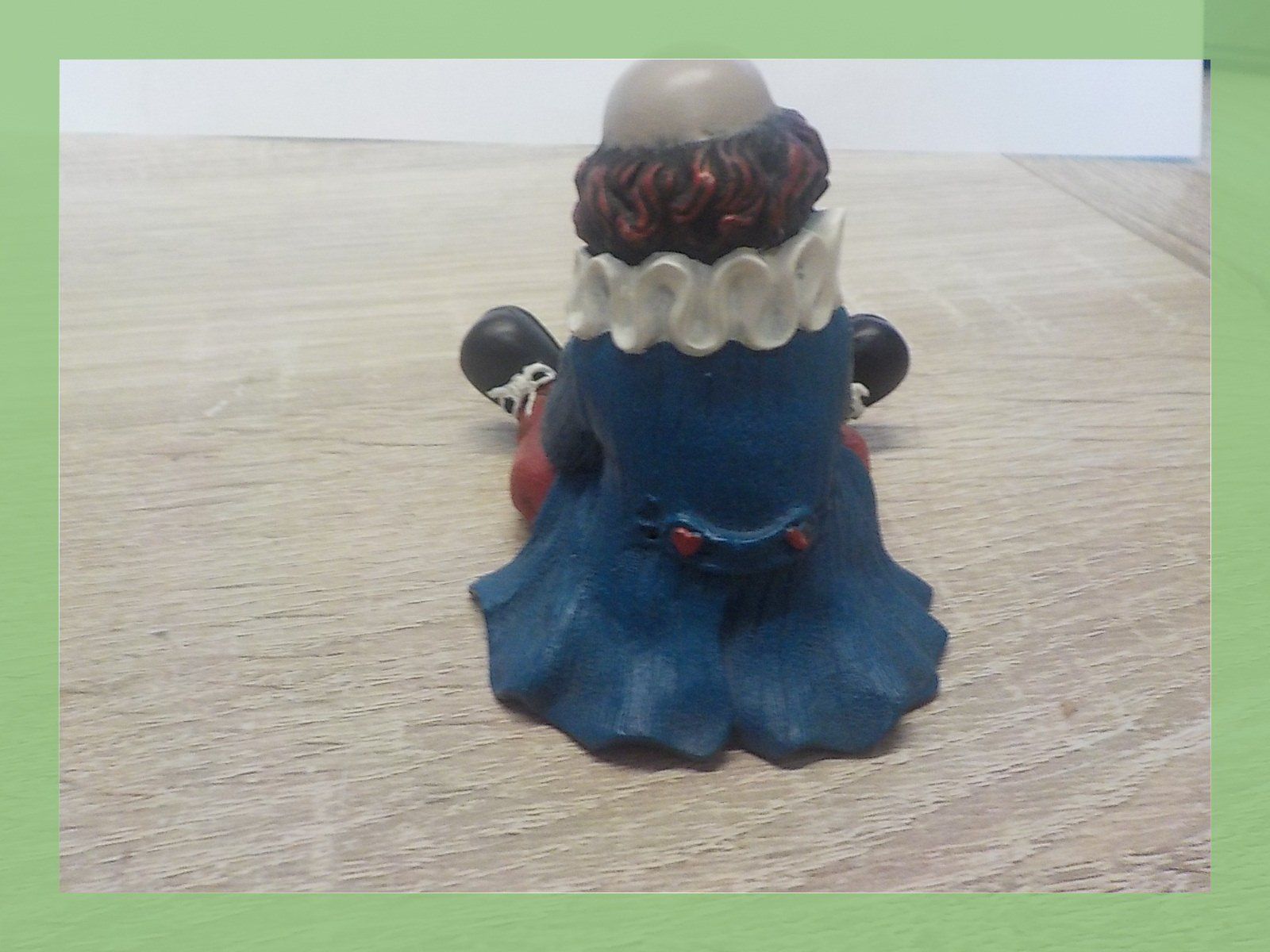 Statuette: Niedlicher Gilde Clown Figur mit Blumenstrauß – Usato da Bülach venduto da Freieck 2