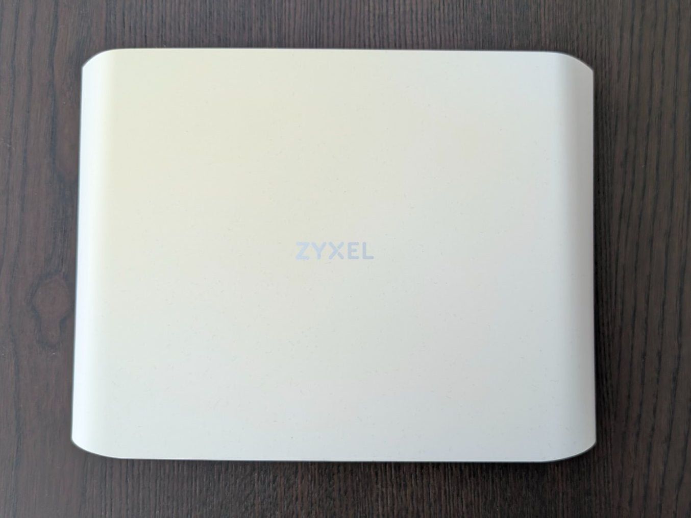 Zyxel Modem & Router: Zyxel AX7501-B1 – Usato da Zürich venduto da mer_ywc9