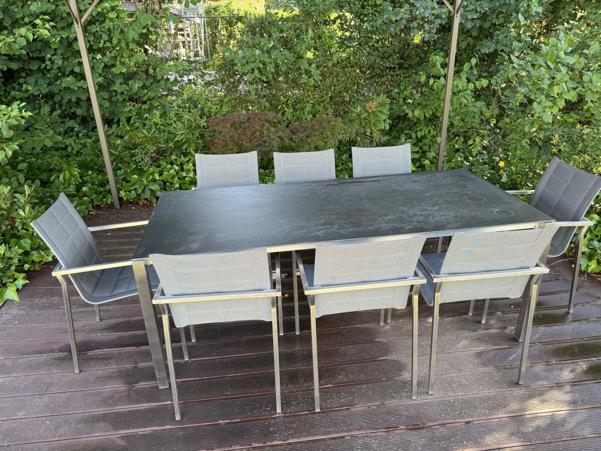 Set di tavolo e panche: Ensemble Table et Chaises de Jardin - Style Moderne pour Été – Usato da Genève venduto da chr_77nw 3