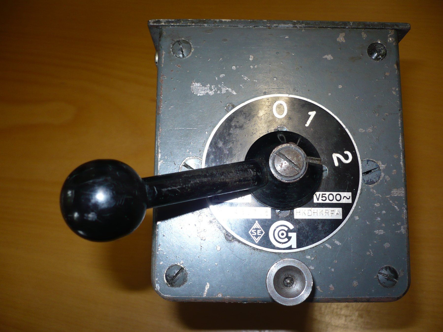 Interruttori: Elektroschalter 2-Stufen – Usato da Merzligen venduto da Marthe22 8