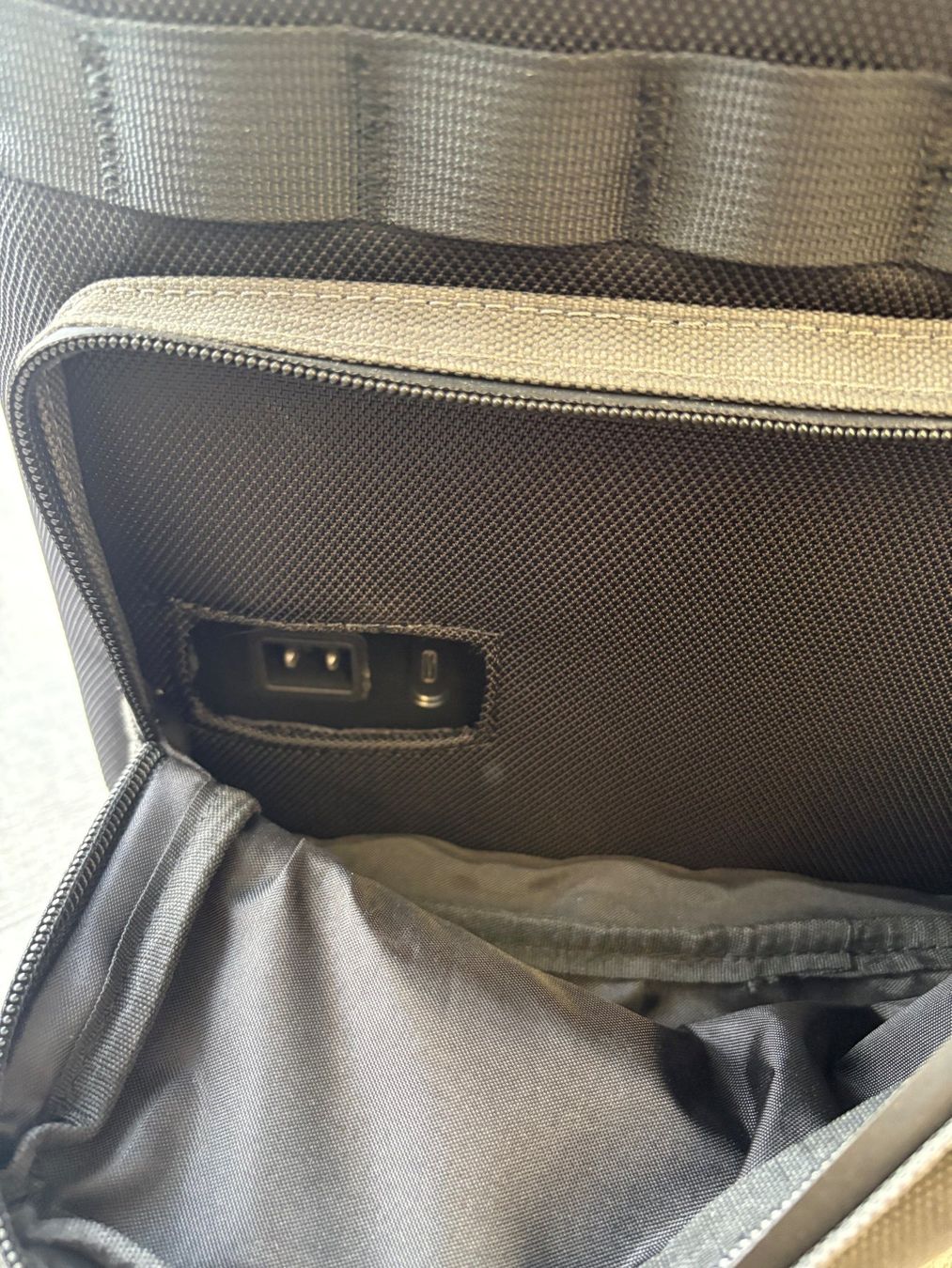 Frigoriferi & Refrigeratori: Kühlrucksack schwarz – Nuovo (secondo la descrizione) da Romanshorn venduto da nor_9jxr 4
