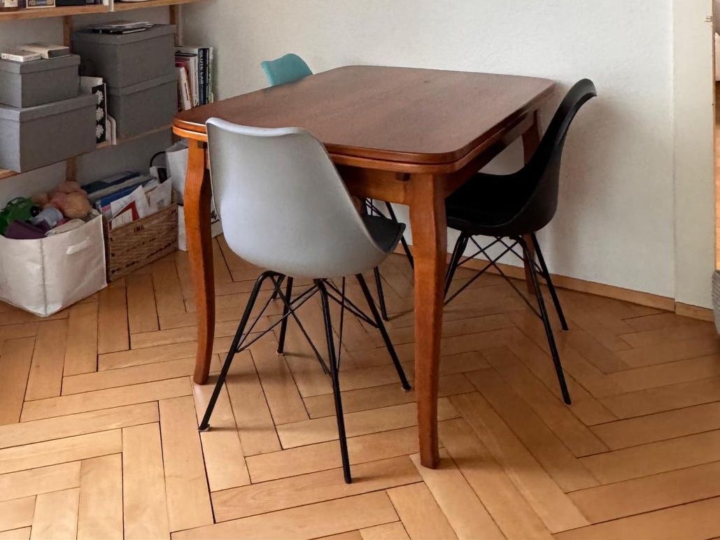 Maisons du monde Tischset: Design Table with 3 chairs maison du monde – Gebraucht aus Zürich von fredpontiak1