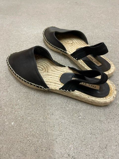 Zara Chaussures femmes: ZARA Sandalen, 38 – Neuf (Voir description) à Dübendorf par liism 1