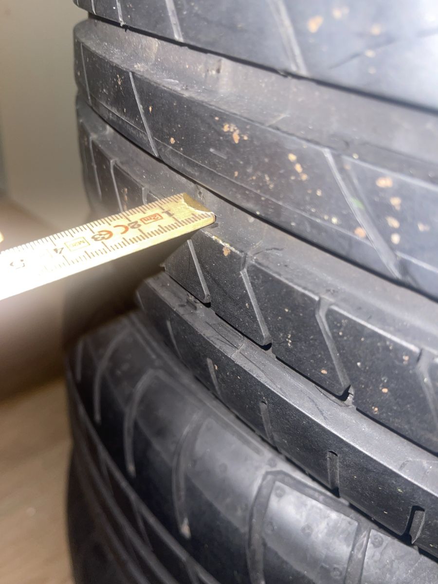 Pneus & Kompletträder: Original VW Touran Alufelgen 16” mit Sommerreifen Dunlop 205 – Gebraucht aus Luzern von and_9knl 4