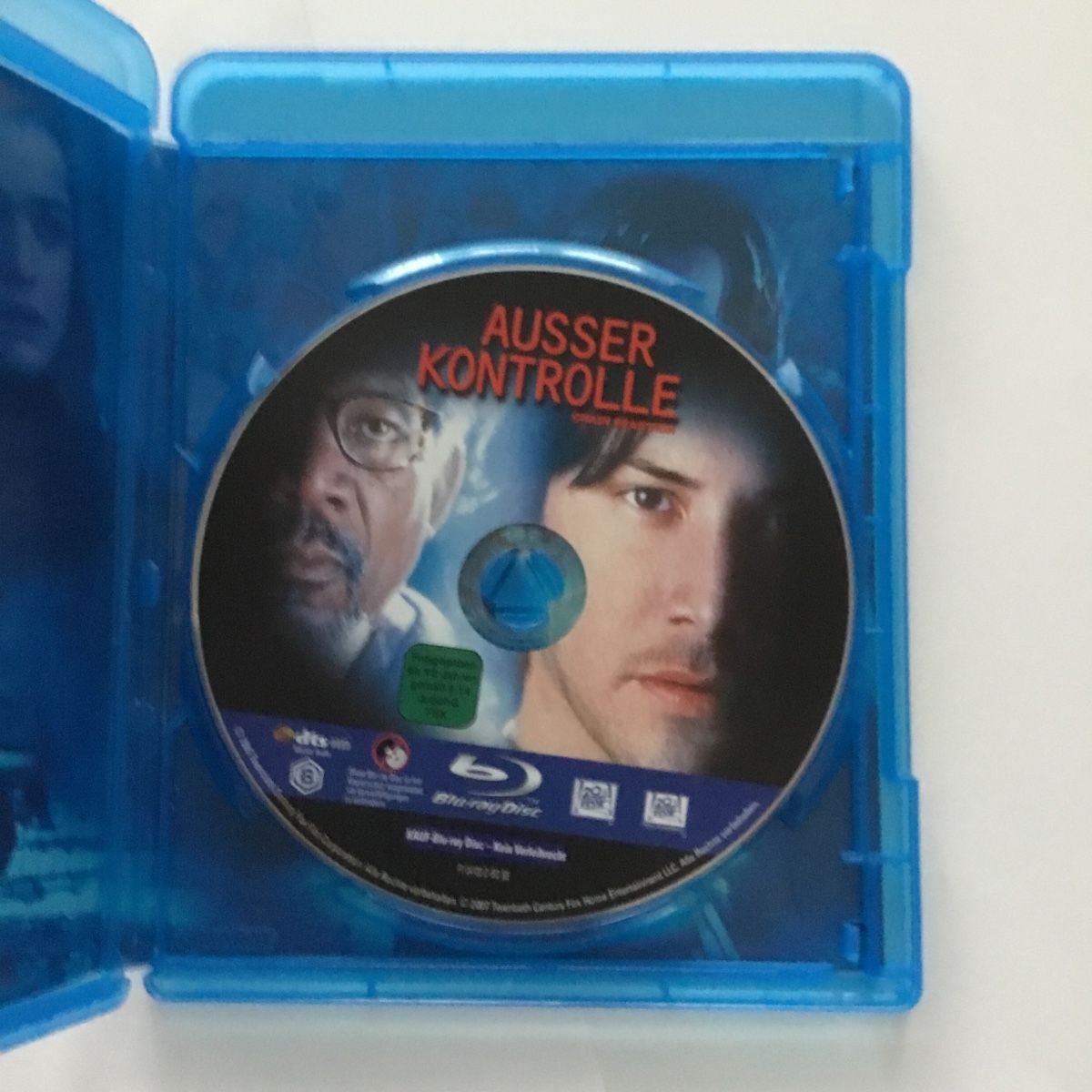 Tutti i DVDs: Ausser Kontrolle - Blu Ray - Selten Neu Wertig – Nuovo (secondo la descrizione) da Blauen venduto da berlingo65 2