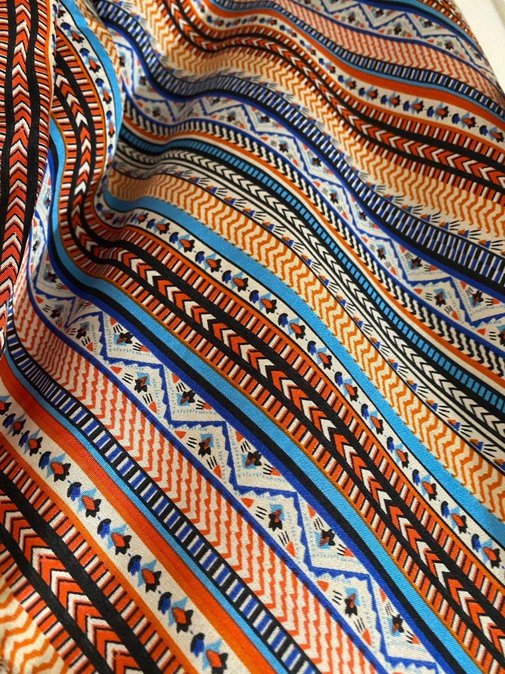 Shein Vestiti: Kleid mit sommerlichem Muster farbig Gr. 54 / 56 – Usato da Pratteln venduto da a23_j2gs 8