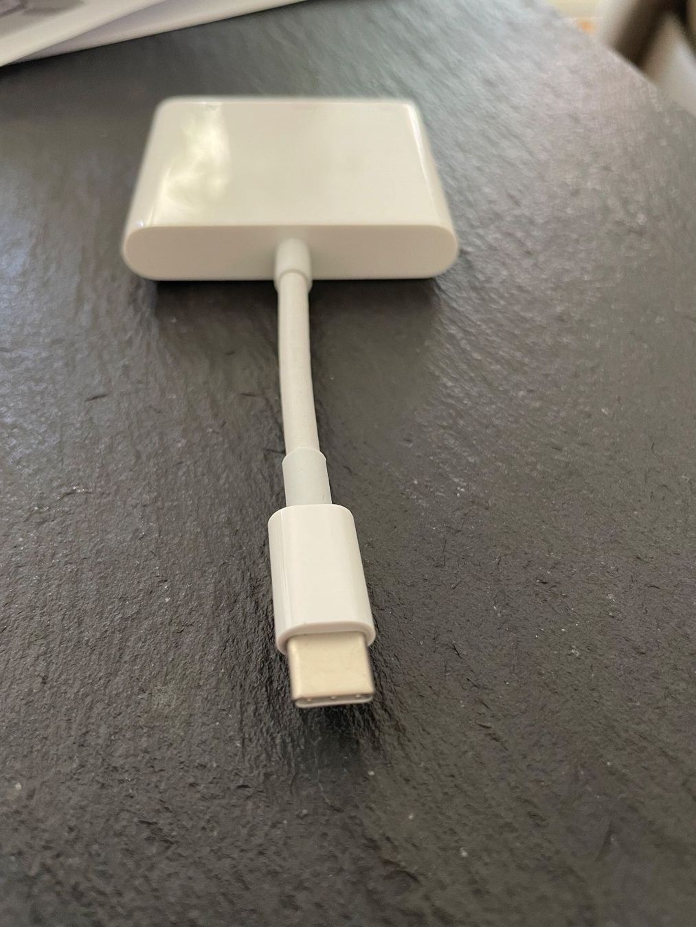 Apple Laufwerke & Adapter: Apple USB‑C Digital AV Multiport Adapter (HTMI, USBA, USBC) – Gebraucht aus Basel von  2