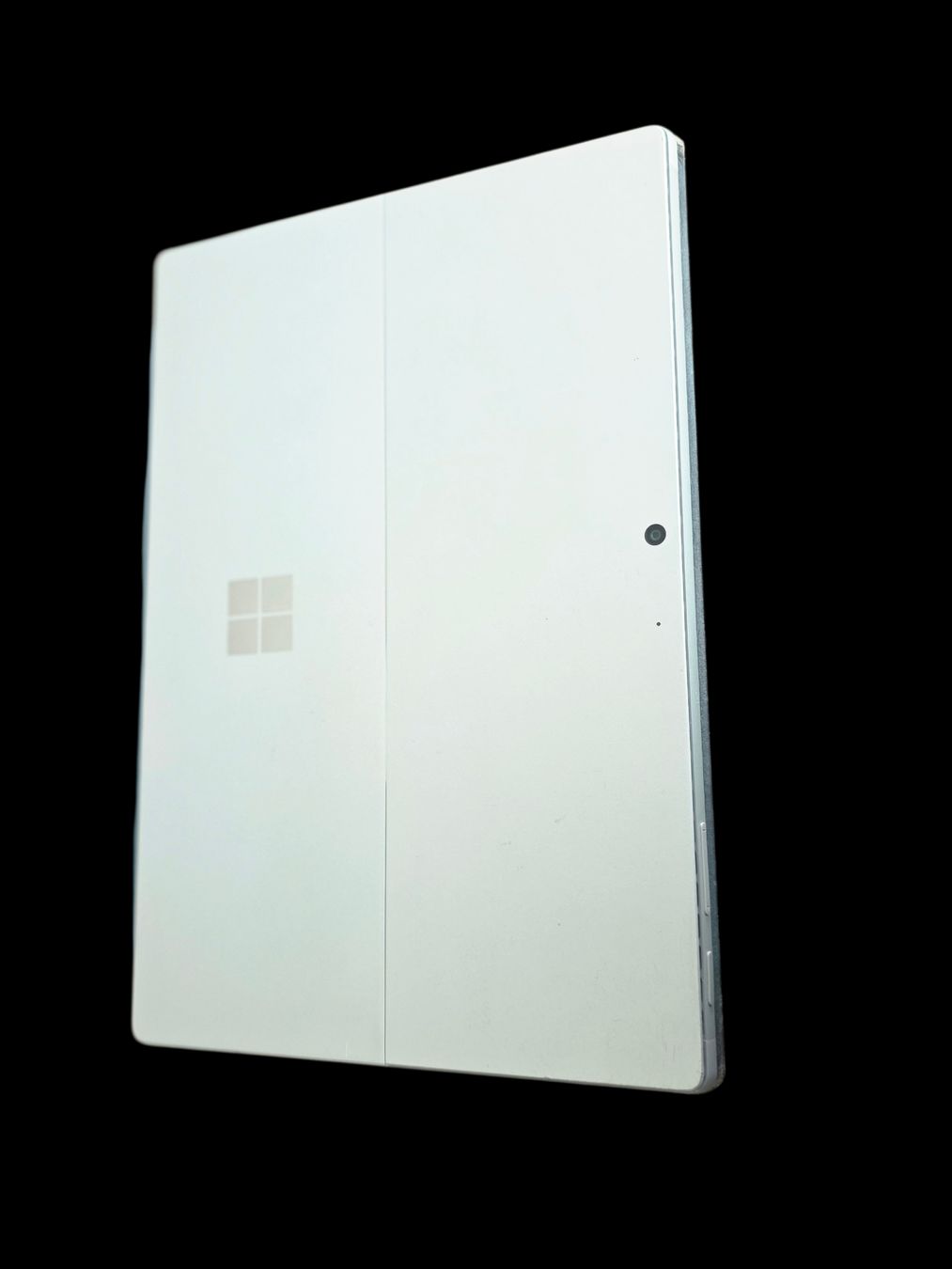 Microsoft Tablet PC: Microsoft Surface 7 Pro Tablet with Keyboard and Stylus Pen – Usato da Abtwil SG venduto da Mr.Salee 2