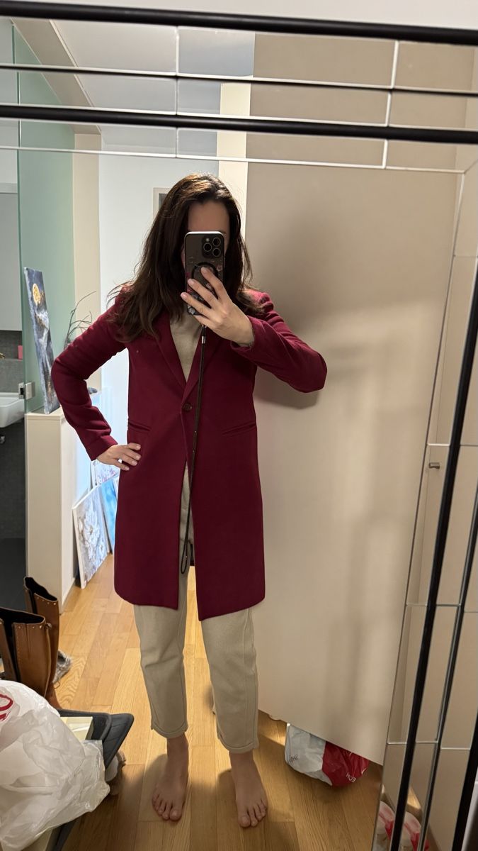 Cappotti: Ladies Coat, Wine Color – Usato da Knonau venduto da yuz_px92 5