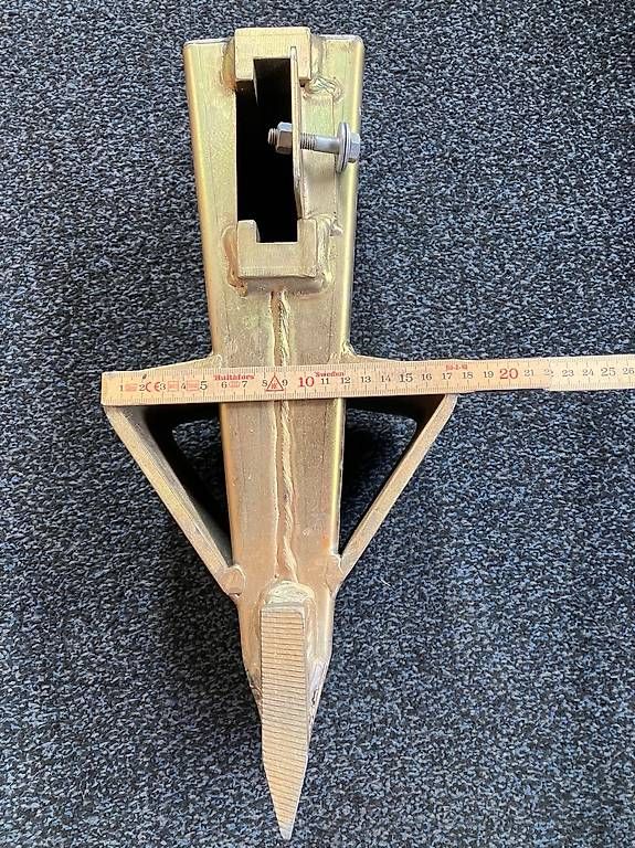 Alle Maschinen: Spaltkeil für Holzspalter – Gebraucht aus Langenbruck von Baderan 2