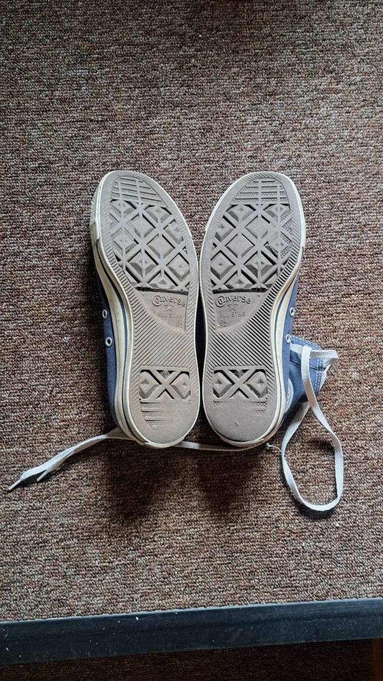 Damenschuhe: Blaue Converse, Grösse 39.5 – Gebraucht aus Rheinau von Jackandjones01 3