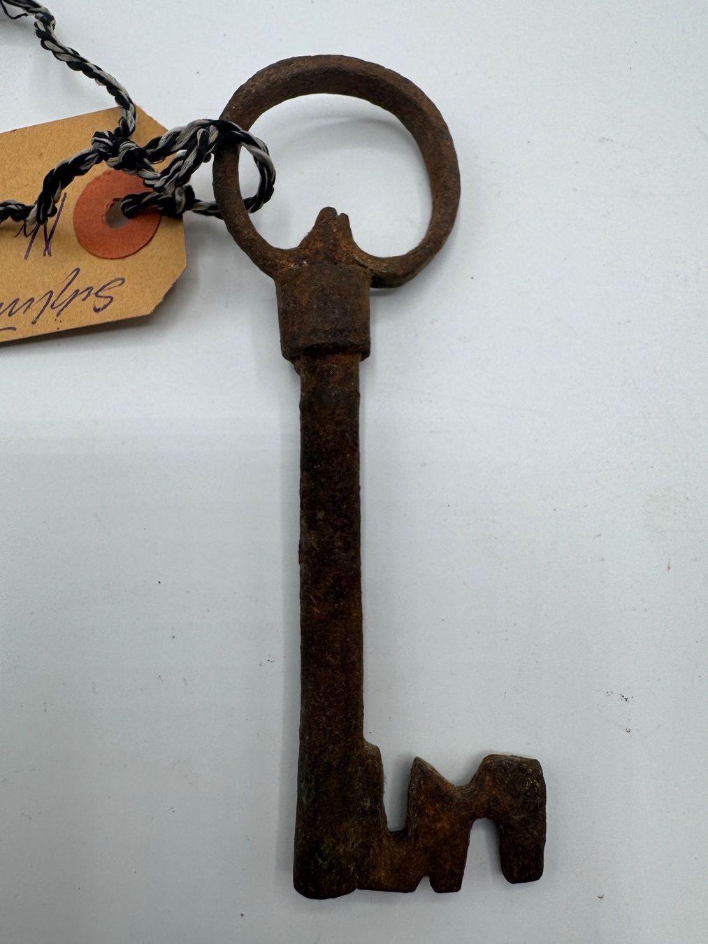 Schlüssel: Antiker Schlüssel, Vintage, – Gebraucht aus Sachseln von BONATI01 4