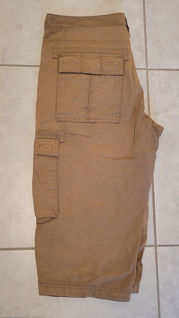 Pantaloni: Sommerhose, dreiviertel, Gr. 48, hellbraun – Usato da Männedorf venduto da Rsc60 2