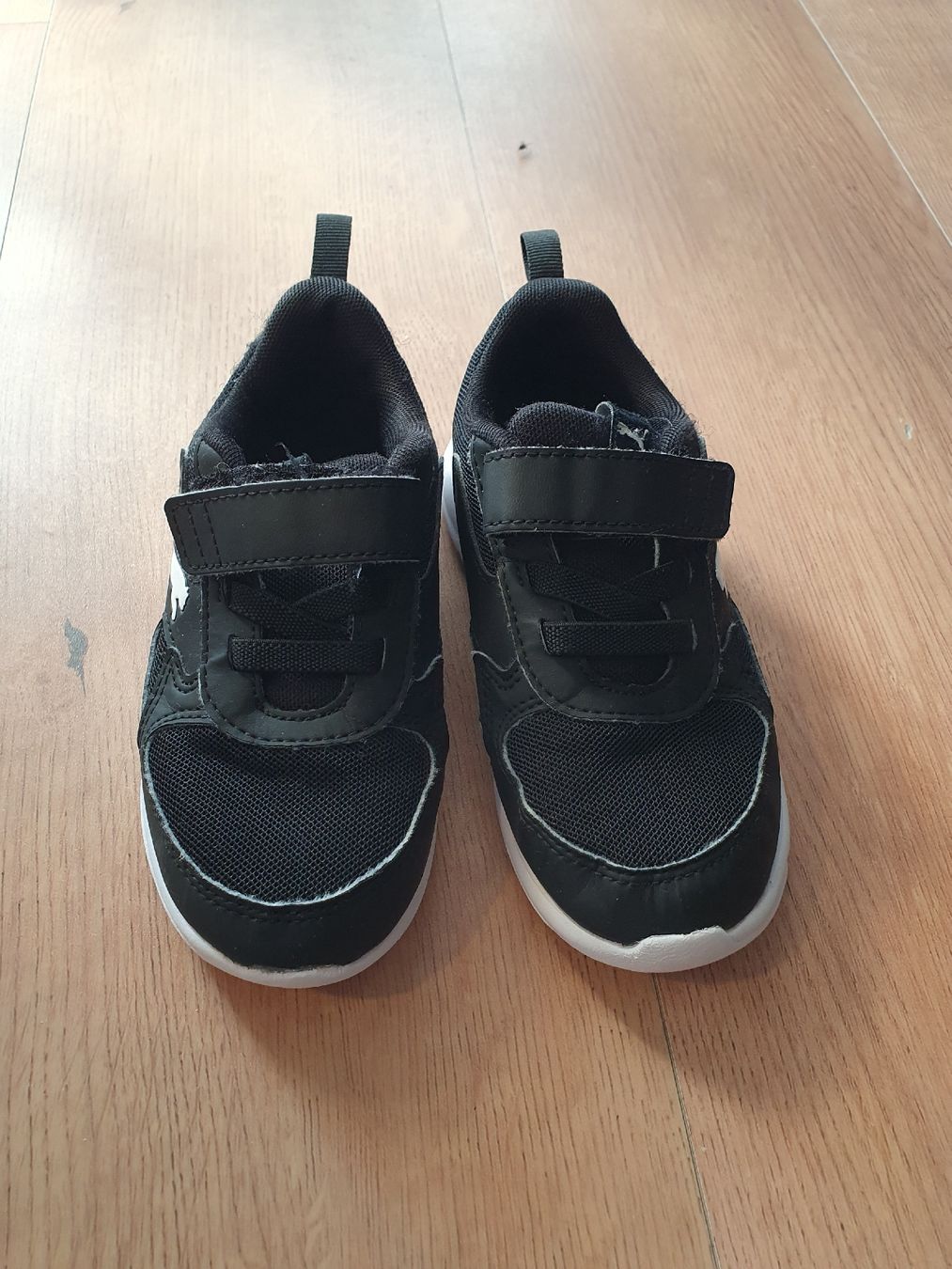 Puma Scarpe per ragazzi: Puma Turnschuhe schwarz Gr 29 – Usato da Niederönz venduto da STI88 2
