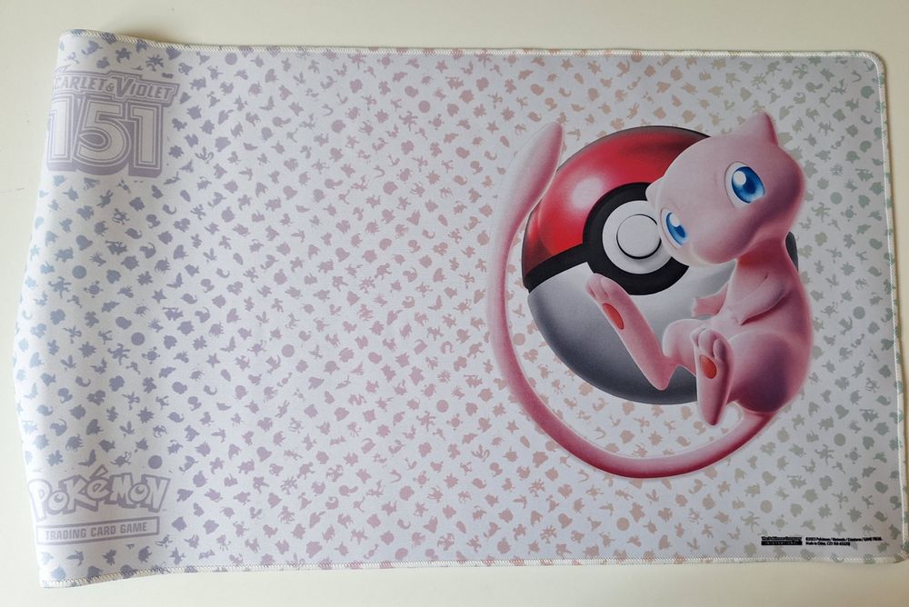 Pokemon 151 Mew Playmat / Spielmatte NEU Kaufen auf Ricardo