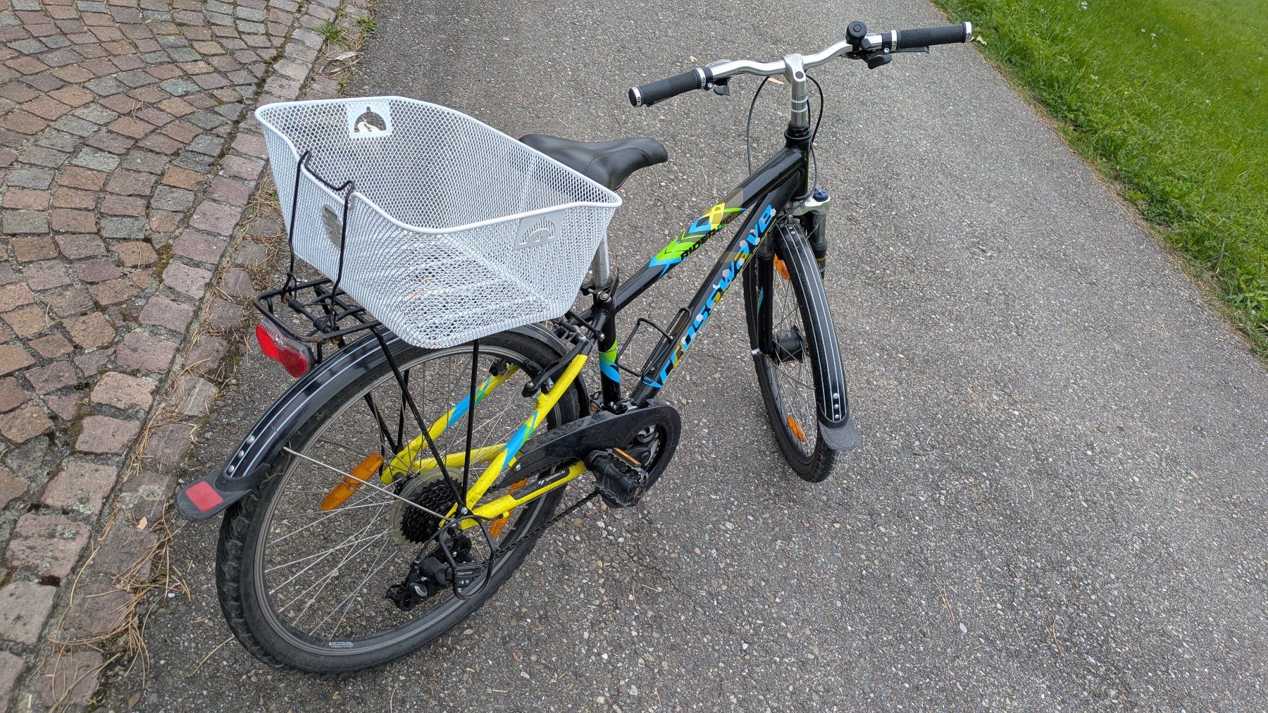 Velos: Crosswave Jugendvelo 24 Zoll mit Korb - Fahrrad – Gebraucht aus Hausen AG von gluecklicher 1