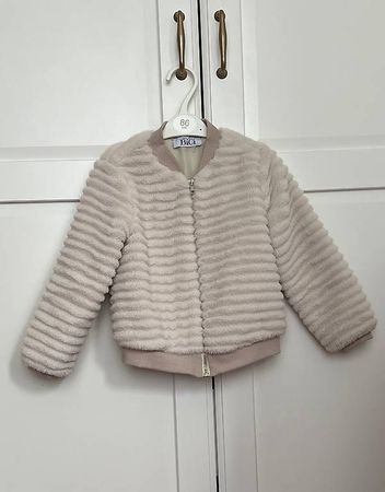 Beige Pelzjacke 36 Monate