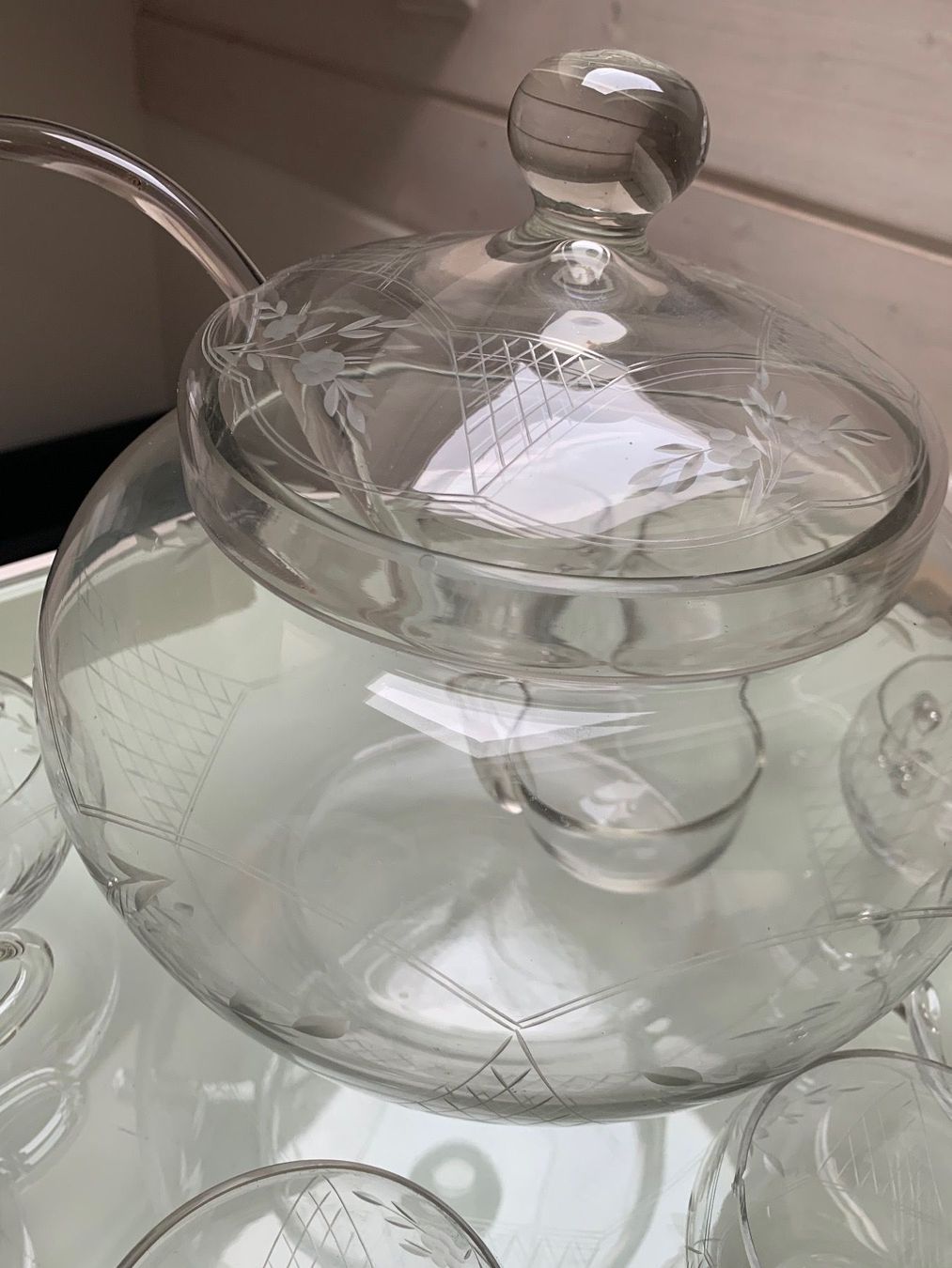 Bicchieri: Antik Crystal Party Punch Set &10 mugs. – Usato da Nuerensdorf venduto da gokden1336