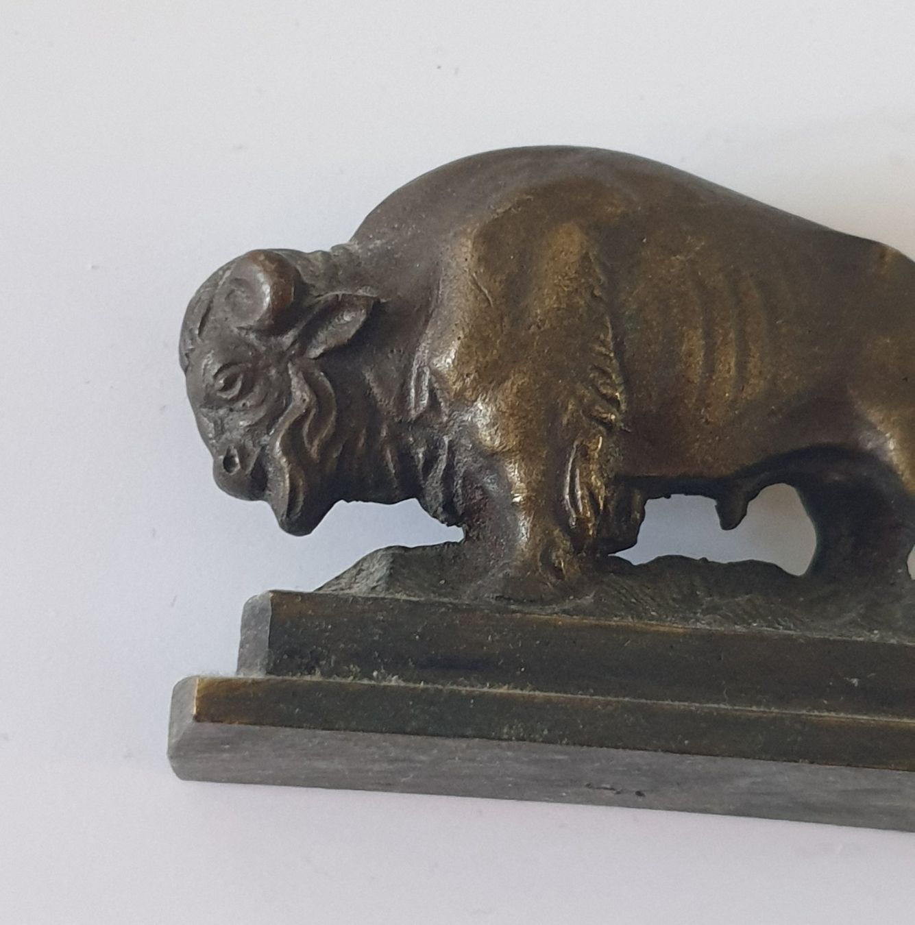Sculture & Statue: ANTIKE BRONZE FIGUR BISON STIER – Usato da Locarno venduto da ICARO8 1
