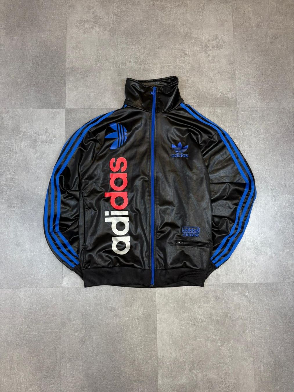 Adidas Jacken: Adidas Retro Chile62 Trainingsjacke - Grösse S – Neu (gemäss Beschreibung) aus Werdenberg von hase.vintage
