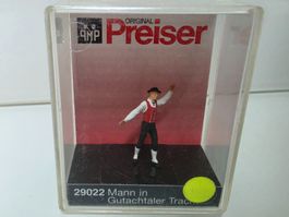 Preiser Figur 29022 Mann in Gutachtaler Tracht neu