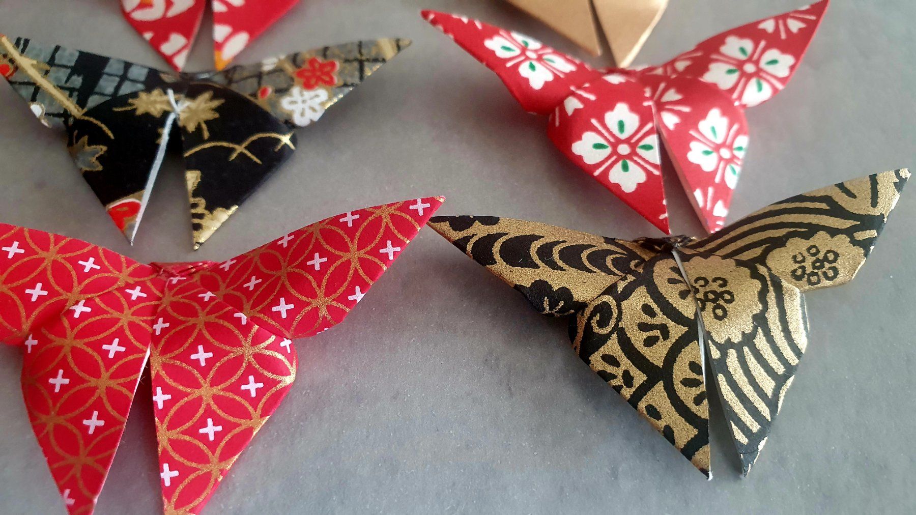 Alle Dekorationen: 20 Origami Schmetterlinge rot-gold – Neu und originalverpackt aus Zürich von brifo64 1