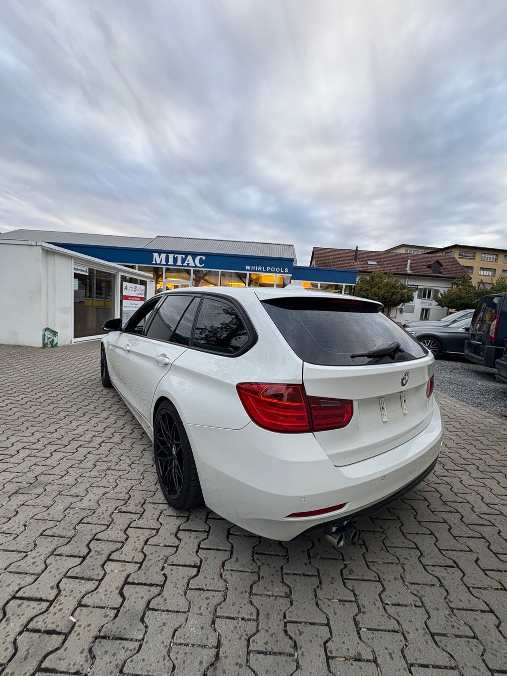 BMW Automobili: Bmw f31 328i – Usato da Windisch venduto da val_d66z 3