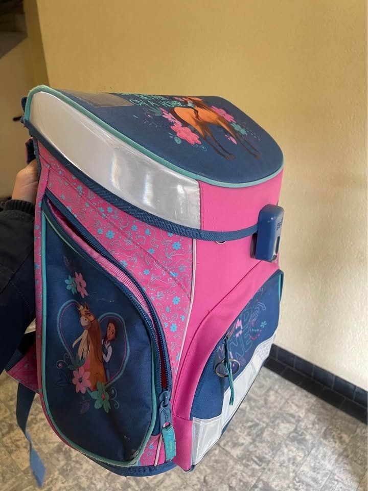 Kindertaschen: Sac d’école SCOOLI 30 francs – Gebraucht aus Pully von esa_rfc6