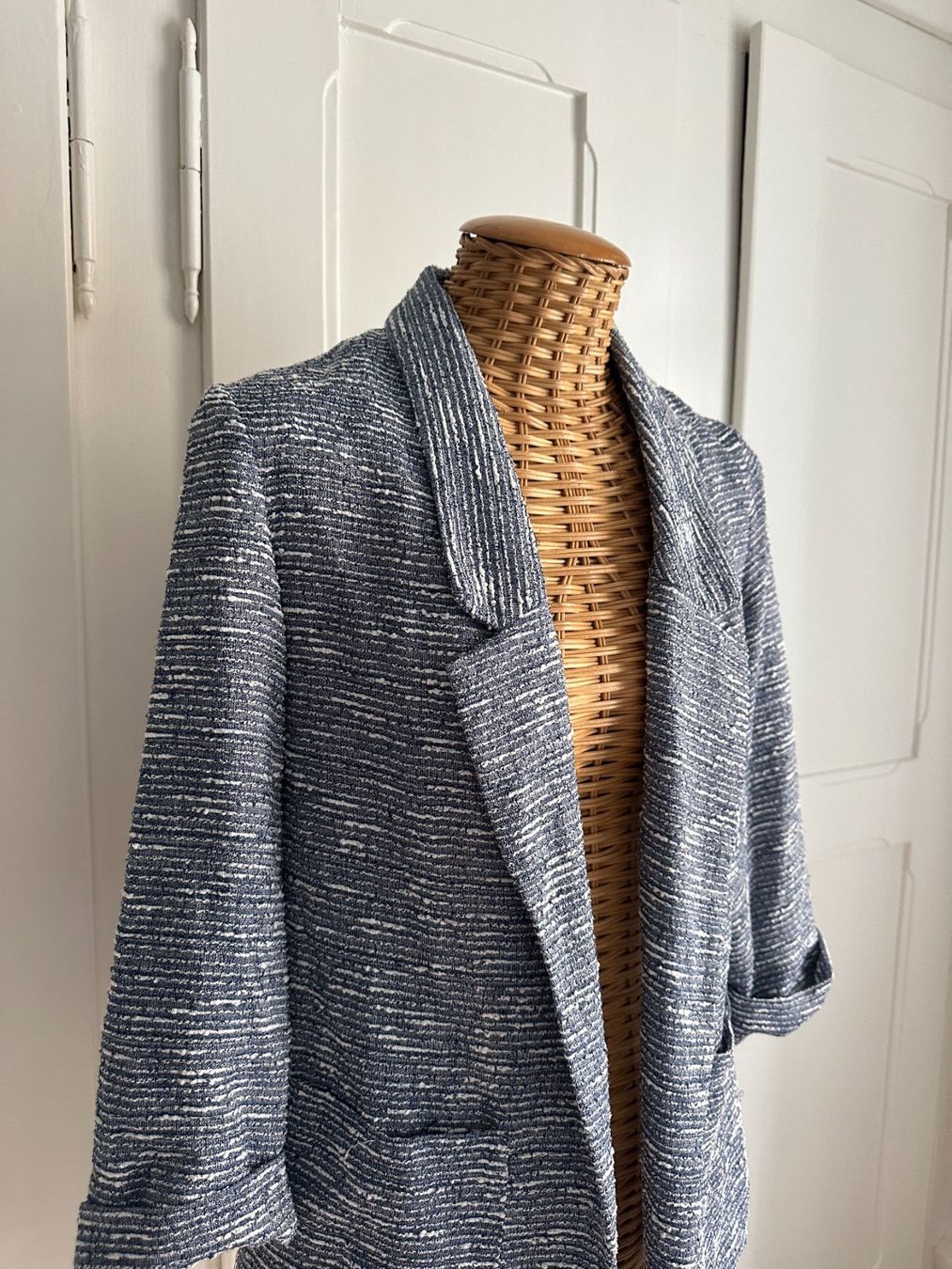 New Look Vestes: NEW LOOK - Blazer blau-weiss 36 – D'occasion à Zürich par Diazaio 1
