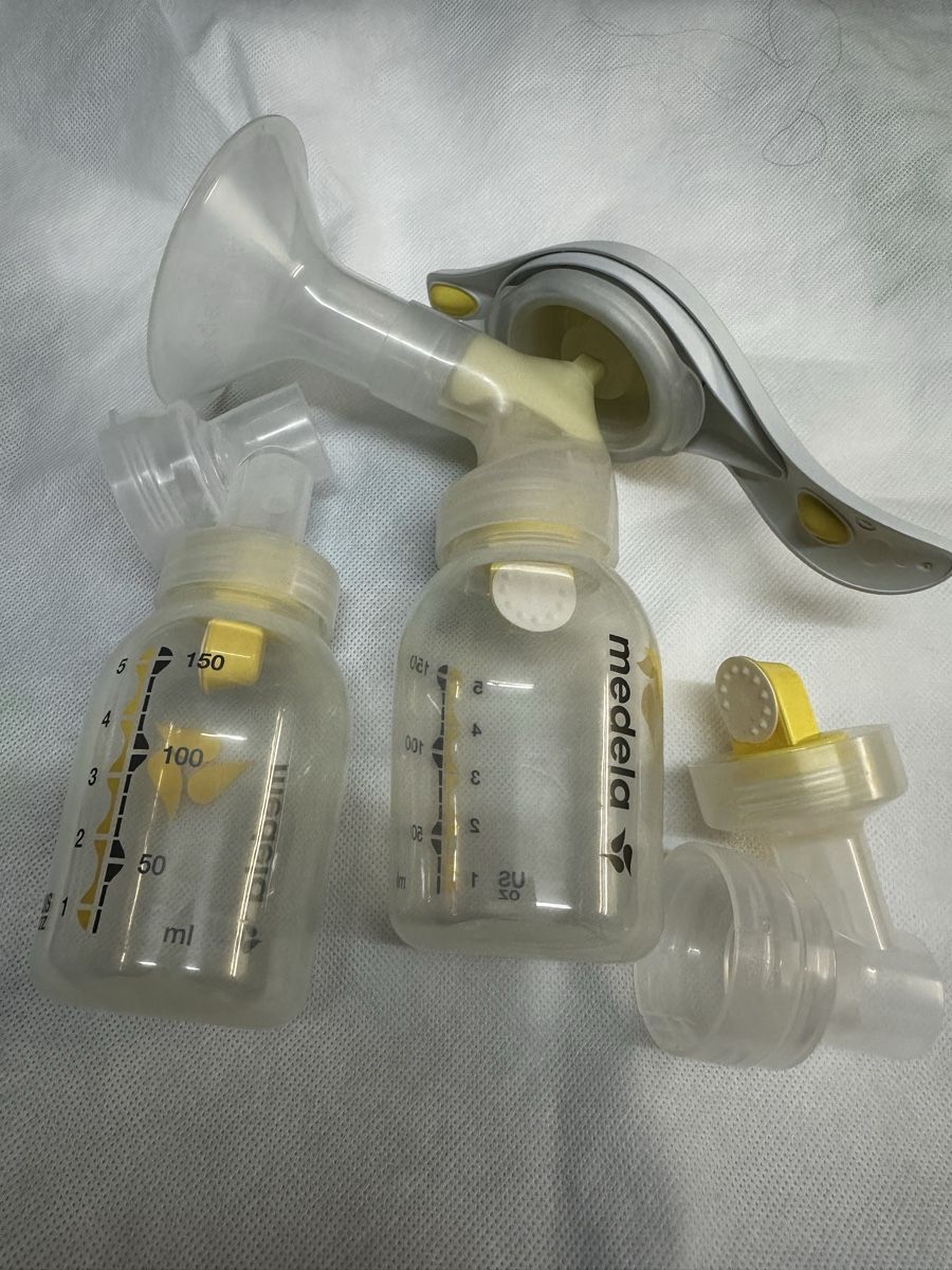 Medela Accessori per l’allattamento: Medela Breast Pump - Excellent Condition – Usato da Zürich venduto da Bybyana