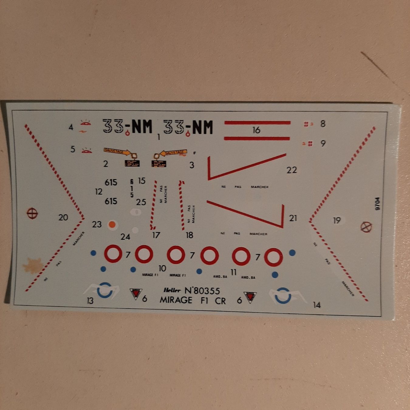 Heller Kit di modellismo & Modellini statici: 1981 ... Dassault Mirage F.1 CR ... Heller 80355 – Usato da Bonstetten venduto da Benibanny59 2