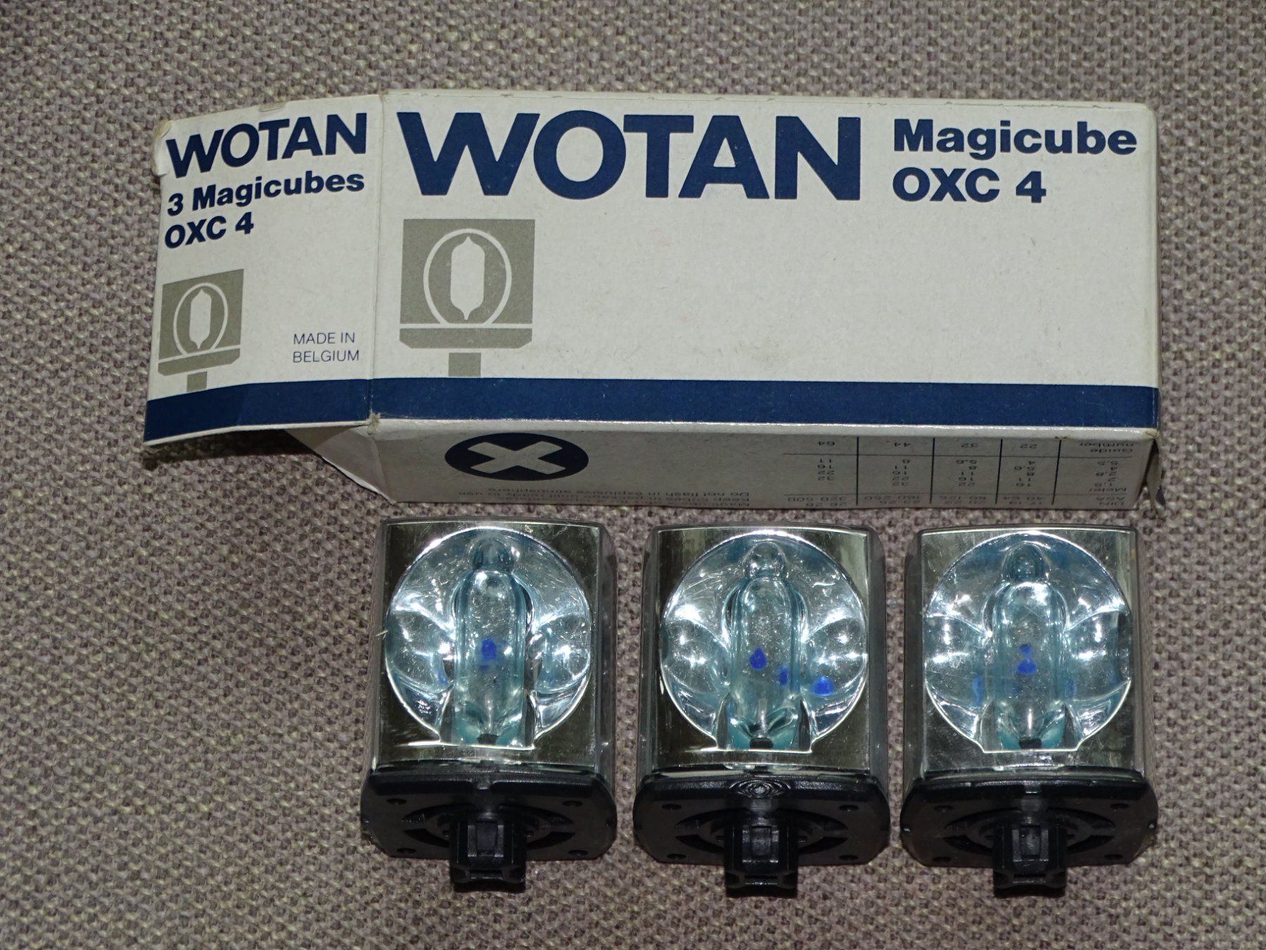 Blitze: 3 Blitzwürfen OXC4 OXC 4 – Neu (gemäss Beschreibung) aus Hirzel von Musicman03 1