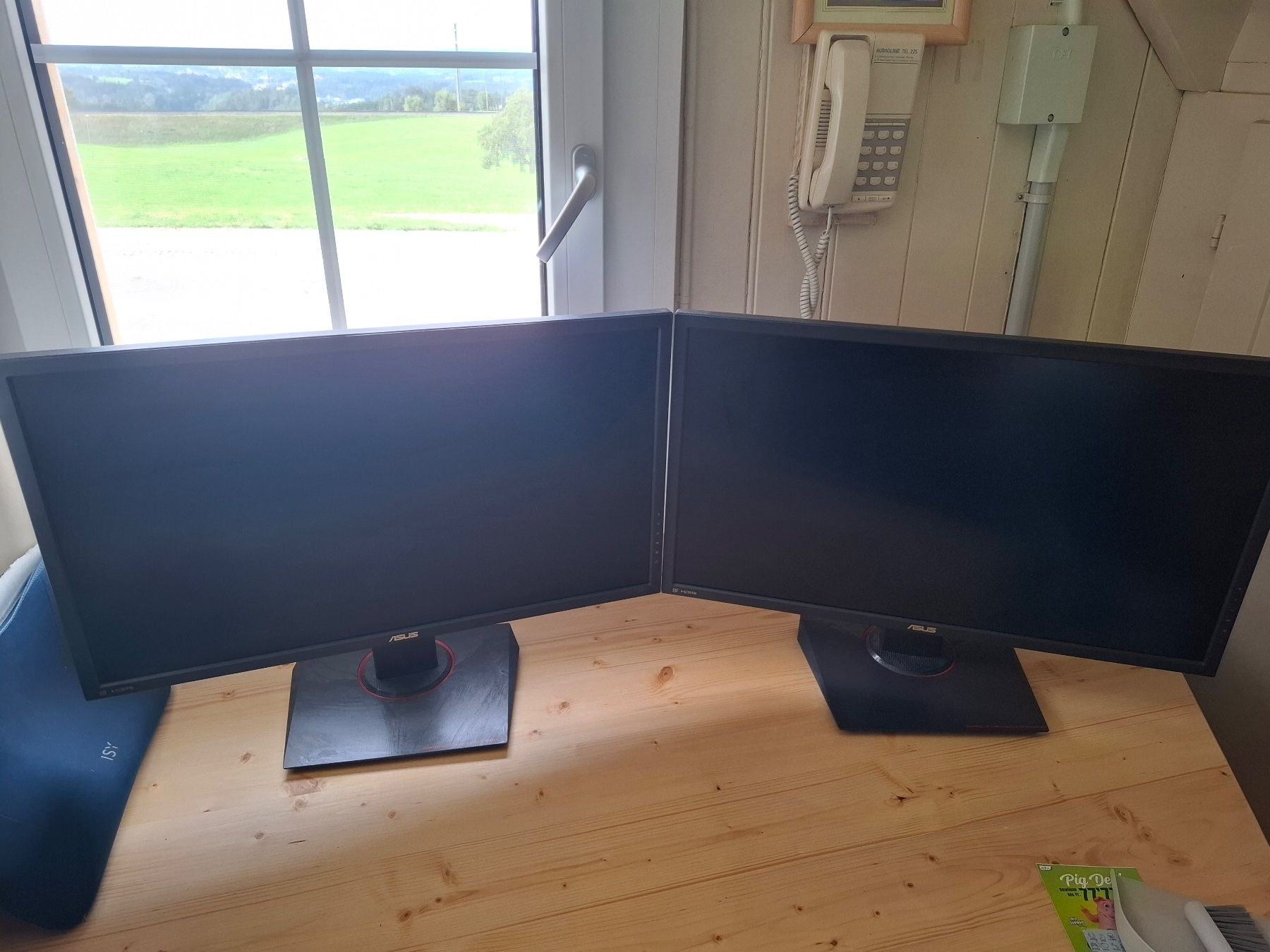 Asus Monitor: 3x Asus 28'' 4K Display Bildschirm MG28UQ – Usato da Herisau venduto da zinggli106