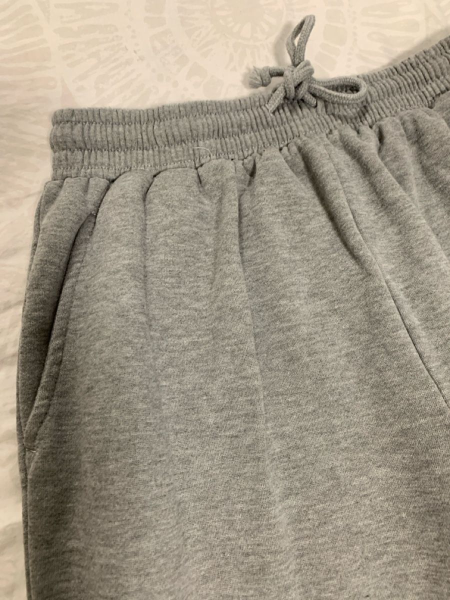 Pantaloni: Grey jogging pants M-L, never used – Nuovo (secondo la descrizione) da Immensee venduto da vgitter 2