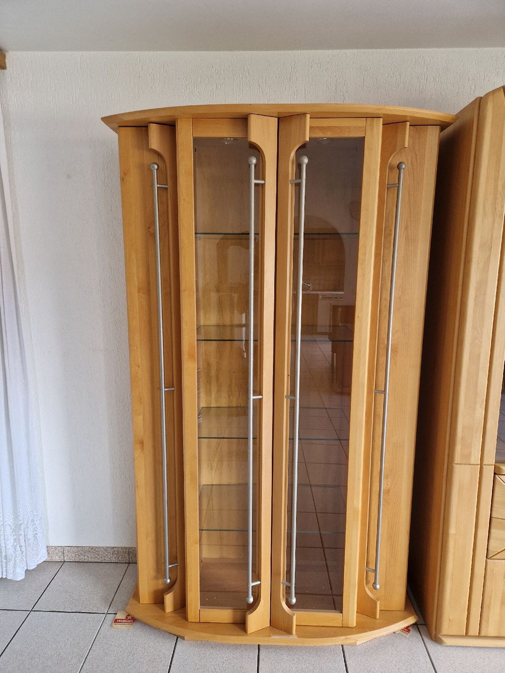 Vitrinen: Vitrine – Gebraucht aus Aarburg von mar_8sbw