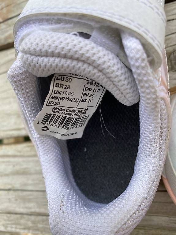 Scarpe per ragazze: Kinderschuhe 30 – Usato da Rütihof venduto da Ta-289 1
