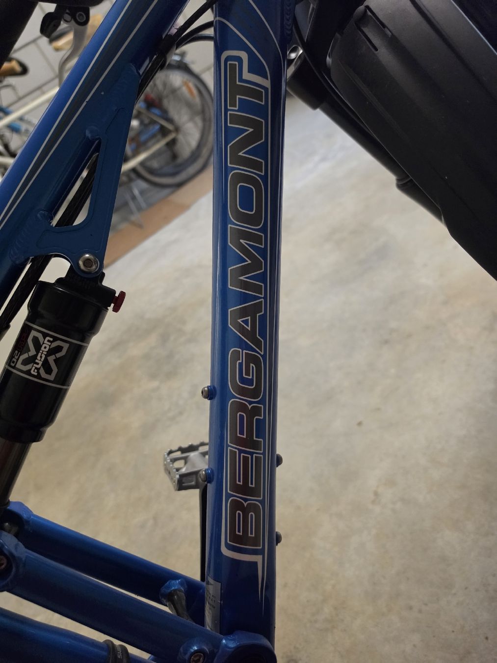 Bergamont Biciclette: Bergamont Evolve 4.9 Fully Mountenbike – Usato da Ersigen venduto da Truckerlady87 2