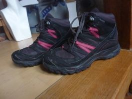 Salomon Wanderschuhe Trekkingschuhe, gute Sohle Gr. 38 2/3