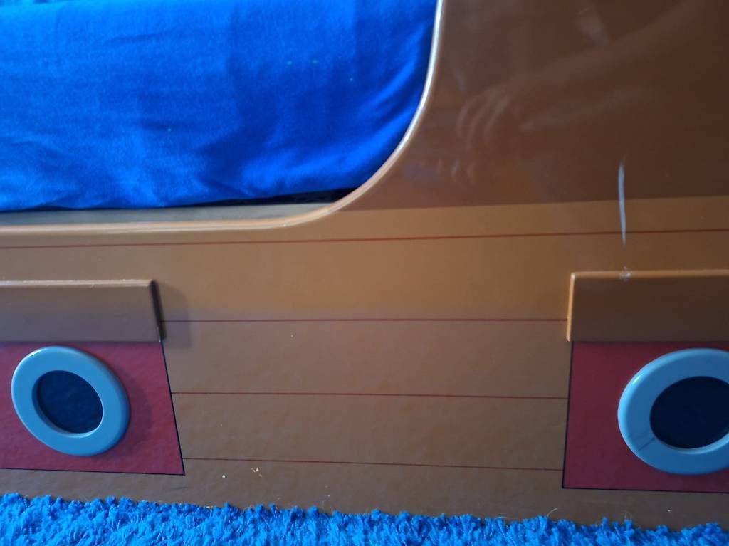 Letti: Kinderbett Schiffsbett Piratenschiffsbett Spielbett – Usato da Luzern venduto da peekaboobaby 1