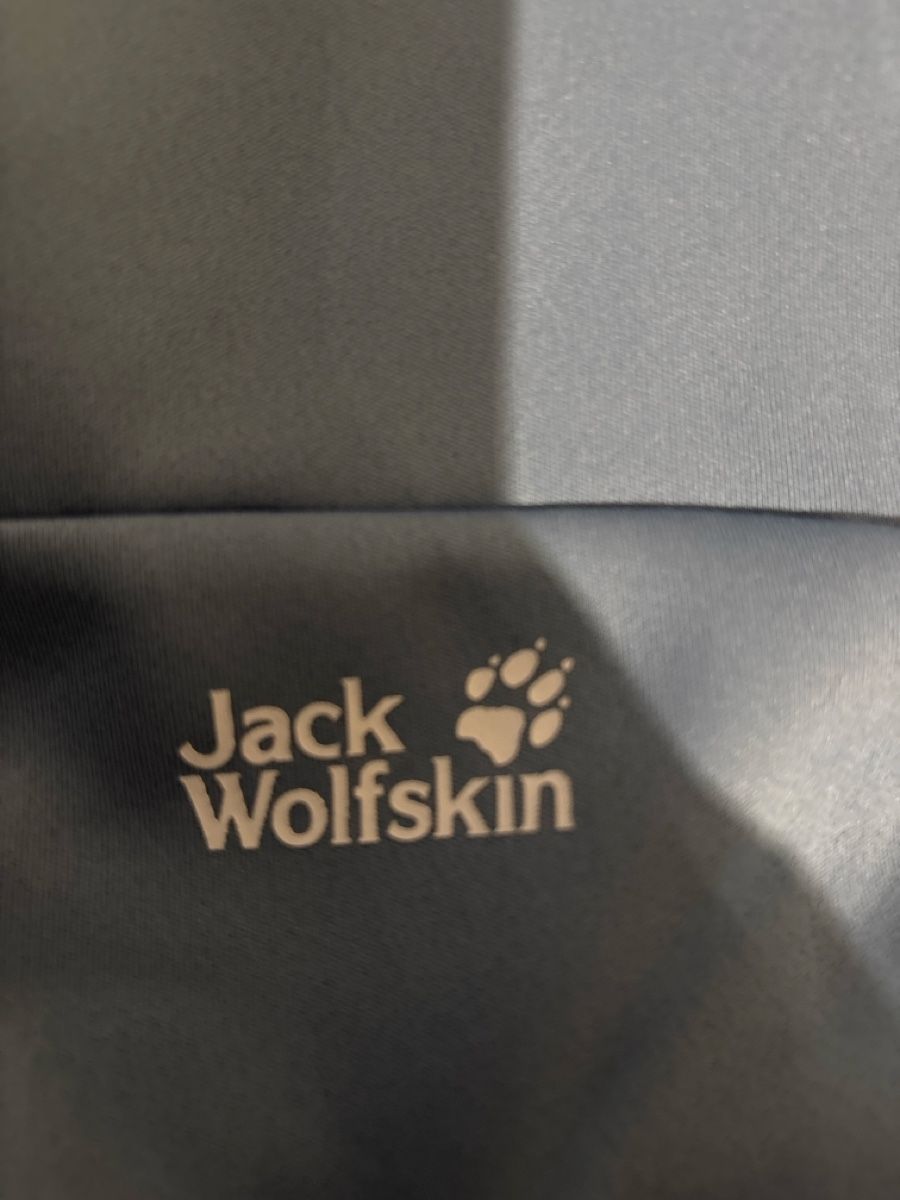 Jack Wolfskin Vestes: Wolfskin Softshelljacke blau Grösse L gebraucht – D'occasion à Nänikon par Caro8989 2