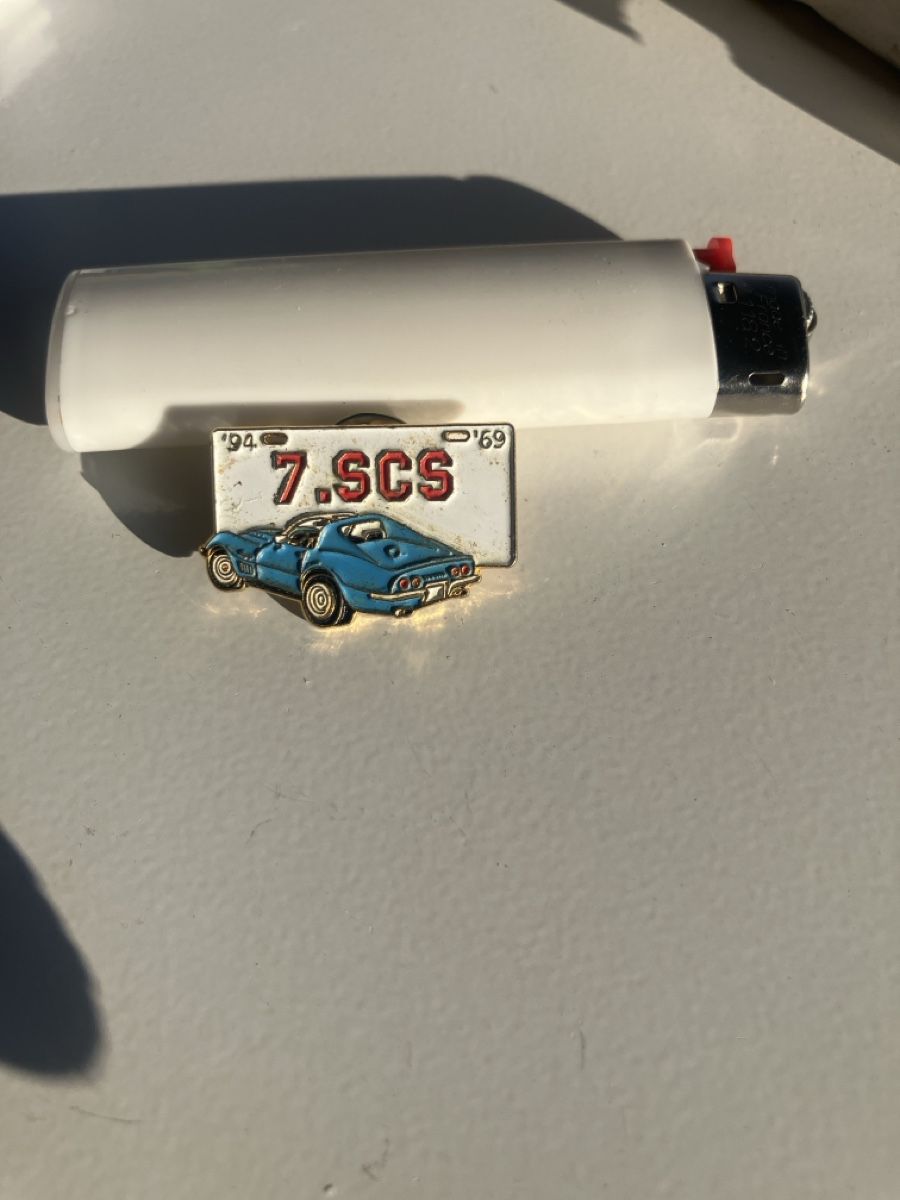 Plaketten & Abzeichen: Pin Corvette – Gebraucht aus Eschlikon TG von Urs.knopf