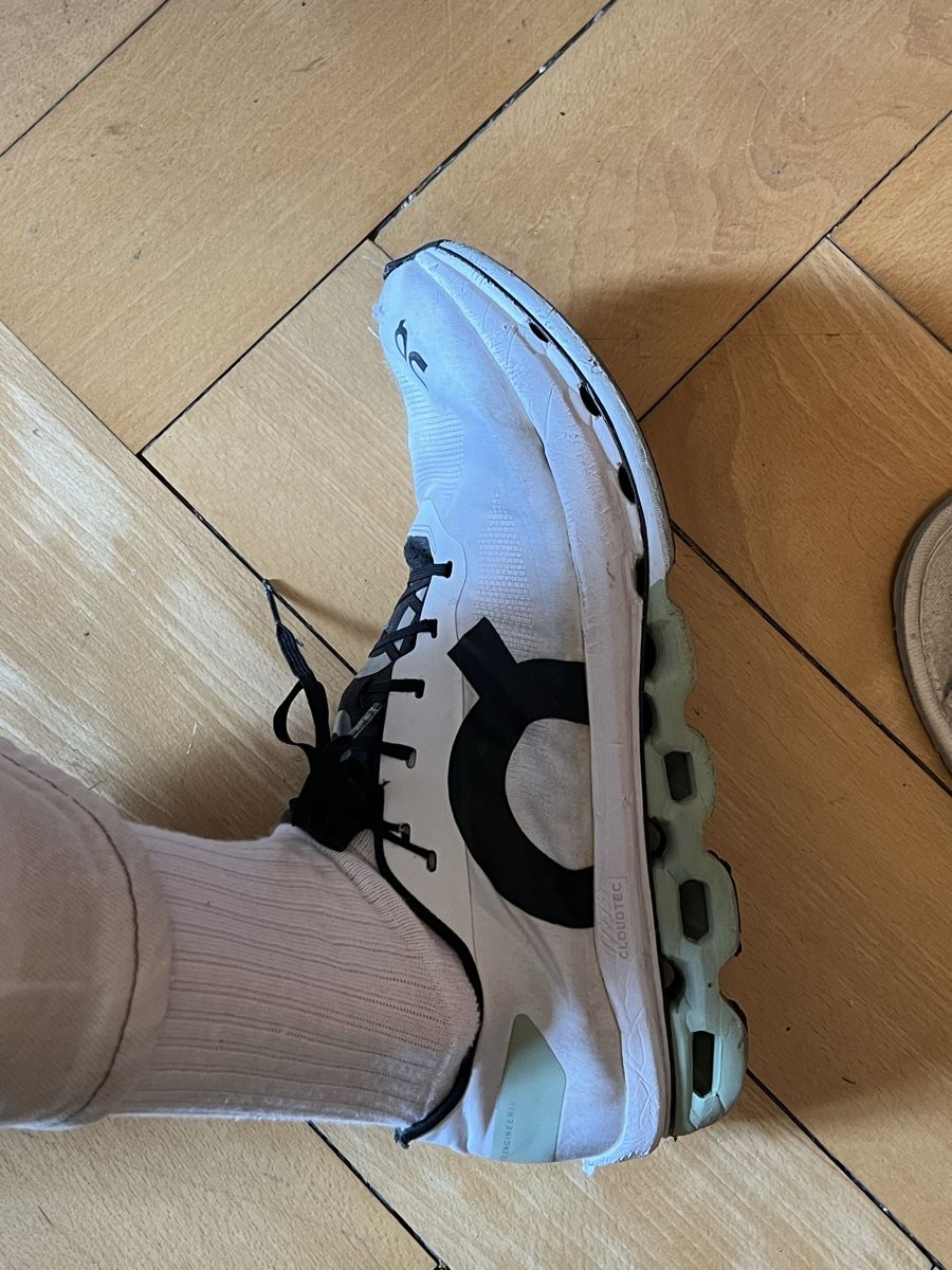 Scarpe da uomo: ON Laufschuhe, Gr. 44,5 – Usato da Luzern venduto da B-R 3