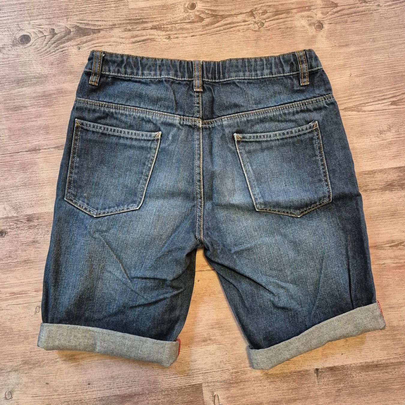 C&A Pantalons: Short – D'occasion à Porrentruy par Nos_petites_affaires 1