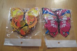 Schmetterlinge mit Aufklebepunkt /  Dekoration / 2 Pack