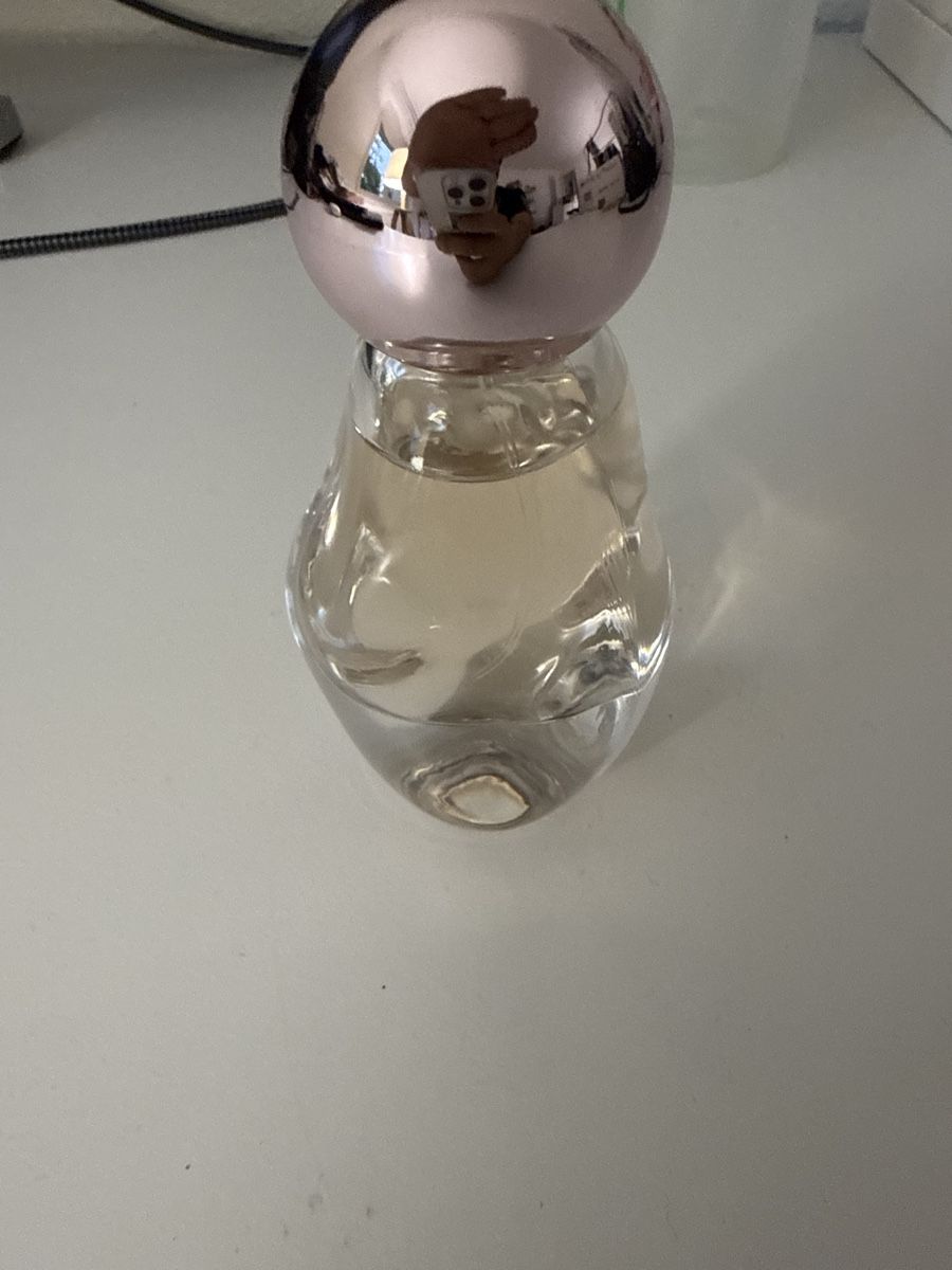 Profumi & Eau de Toilette: Kylie Jenner Parfüm 30ml – Usato da Solothurn venduto da delialiliane 1