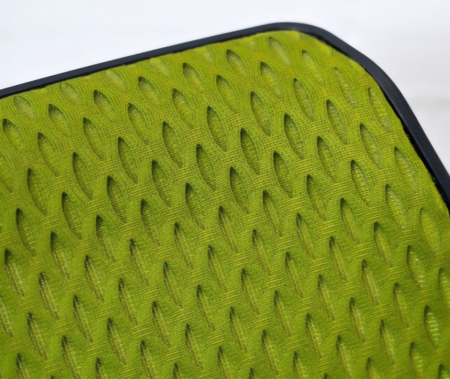 Vitra Chaises: Vitra ID Mesh Bürostuhl – D'occasion à Herrliberg par Dusty1961 8